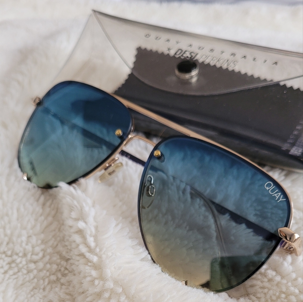 NWOT QUAY - Sunglasses